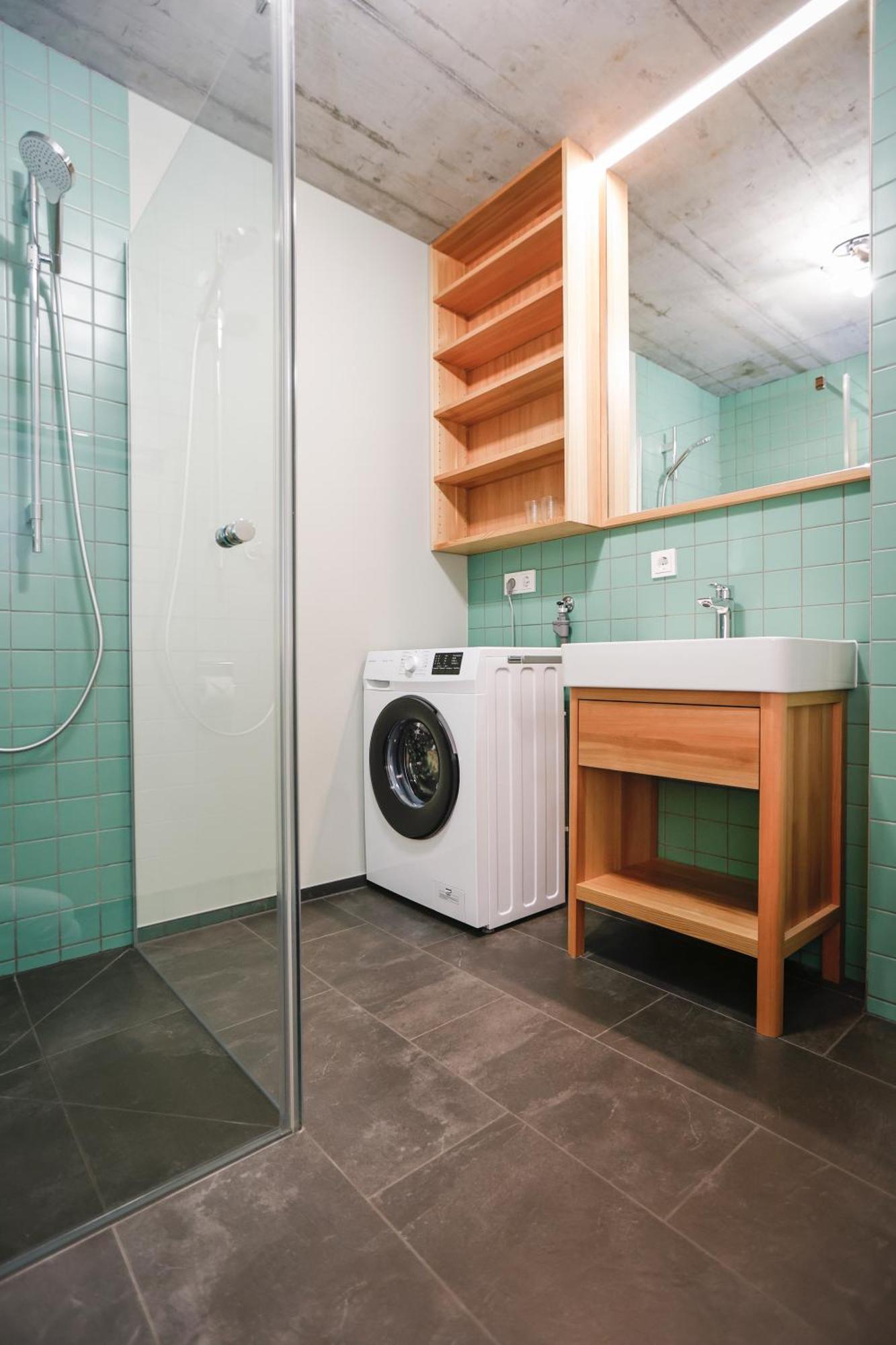 Boutique Apartments Lustenau Nachhaltige Kuehlung Ueber Erdsonde Und Fussbodenkuehlung Bilik gambar