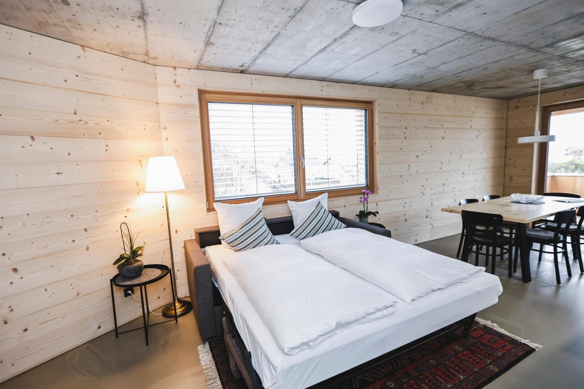 Boutique Apartments Lustenau Nachhaltige Kuehlung Ueber Erdsonde Und Fussbodenkuehlung Bilik gambar
