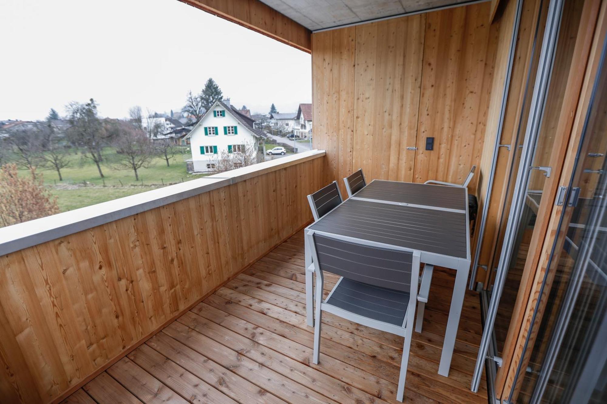 Boutique Apartments Lustenau Nachhaltige Kuehlung Ueber Erdsonde Und Fussbodenkuehlung Bilik gambar