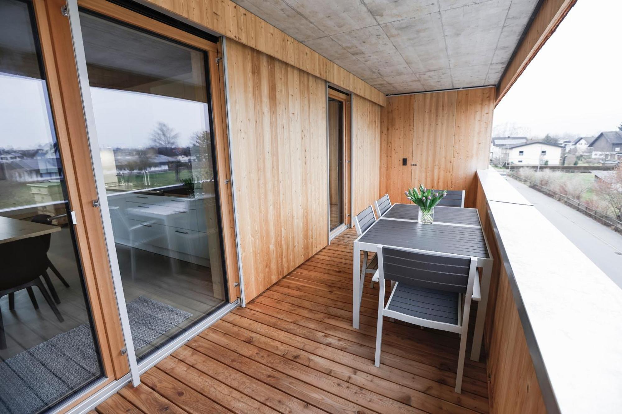 Boutique Apartments Lustenau Nachhaltige Kuehlung Ueber Erdsonde Und Fussbodenkuehlung Bilik gambar