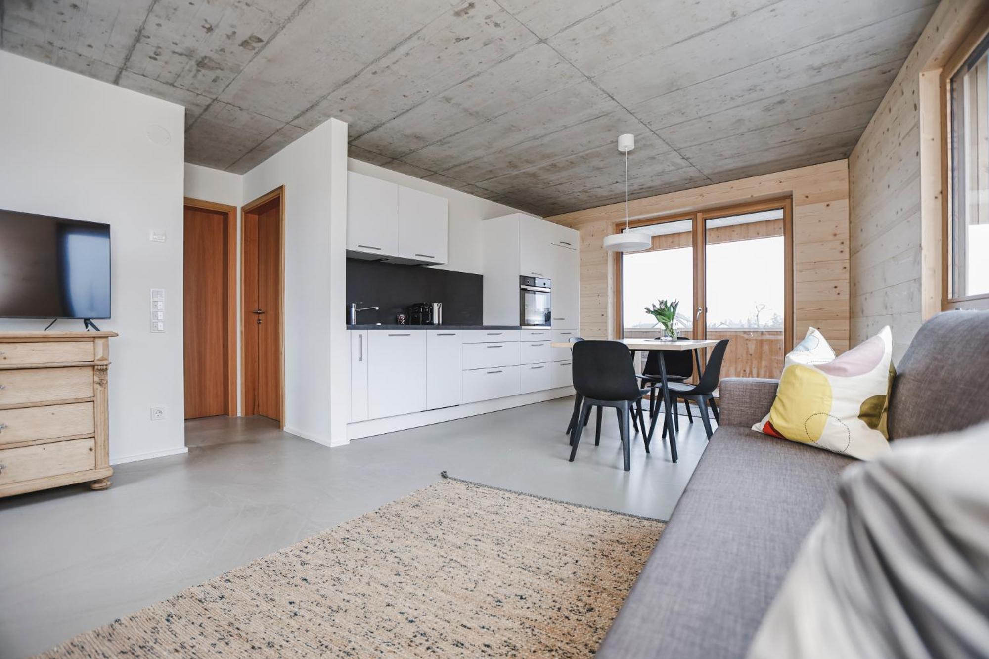 Boutique Apartments Lustenau Nachhaltige Kuehlung Ueber Erdsonde Und Fussbodenkuehlung Bilik gambar